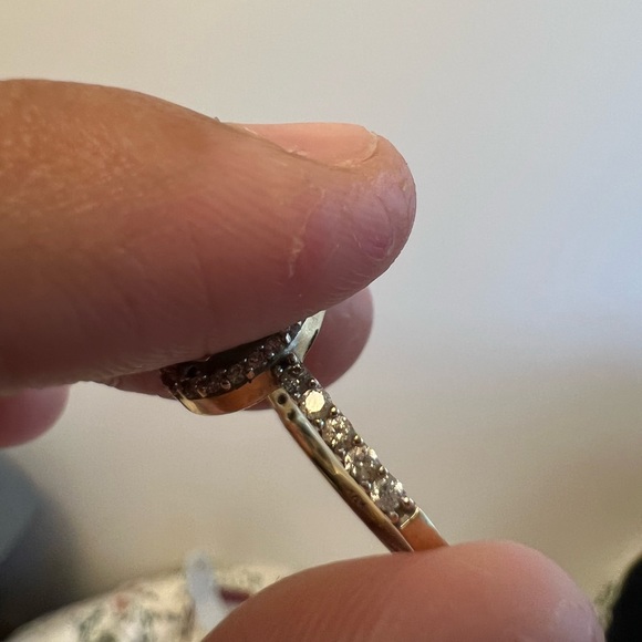 Diamond ring - Picture 11 of 16